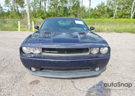 2014 Dodge Challenger Sxt Plus z USA, uszkodzony, nr VIN 2C3CDYAG2EH180147